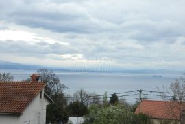 OPATIJA, POBRI- villa u nizu 270m2 s pogledom na more + uređena okućnica 300m2, Opatija - Okolica, Casa