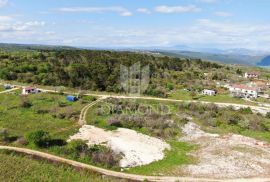 Barban, okolica, građevinsko zemljište na lijepoj lokaciji, Barban, Terra