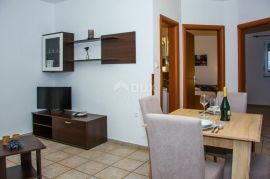 SENJ, SVETI JURAJ - Apartmanska kuća s pogledom na more, Senj, Casa