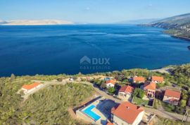 SENJ, SVETI JURAJ - Apartmanska kuća s pogledom na more, Senj, Casa