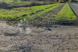 Zemljište u industrijskoj zoni, Trnovec Bartolovečki, Terrain