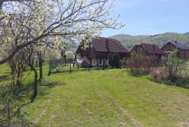 OTOČAC, LIČKO LEŠČE - Kuća u prirodi s bazenom, Otočac, Famiglia