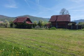 OTOČAC, LIČKO LEŠČE - Kuća u prirodi s bazenom, Otočac, Famiglia