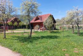 OTOČAC, LIČKO LEŠČE - Idilična kuća s bazenom, Otočac, House