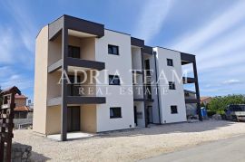 APARTMANI U ZGRADAMA U NOVOGRADNJI - VIR, Vir, Διαμέρισμα