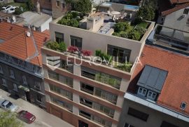 Zagreb, Medvedgradska, luksuzna novogradnja, četverosoban stan NKP 120,70 m2 na 2. katu, Zagreb, Apartamento