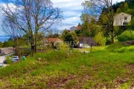 OPATIJA. BREGI- zemljište 1340m2 S GRAĐEVNOM DOZVOLOM!!! i s panoramskim pogledom na more za obiteljsku kuću/ villu/ apartmane/ kuću za iznajmljivanje- odmor s bazenom, Matulji, Γη