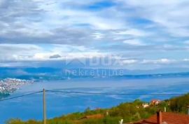 OPATIJA. BREGI- zemljište 1340m2 S GRAĐEVNOM DOZVOLOM!!! i s panoramskim pogledom na more za obiteljsku kuću/ villu/ apartmane/ kuću za iznajmljivanje- odmor s bazenom, Matulji, Γη