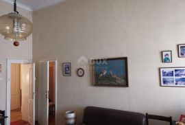 MALI LOŠINJ- stan prvi red do mora !, Mali Lošinj, Appartement