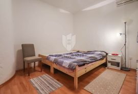 Stan na traženoj lokaciji u Rovinju u blizini centra, Rovinj, Appartement