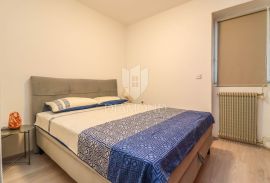 Rovinj, okolica, prostrani stan u mirnom dijelu, Rovinj, Wohnung