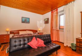 Rovinj, okolica, apartmanska kuća u centru, Rovinj, Haus