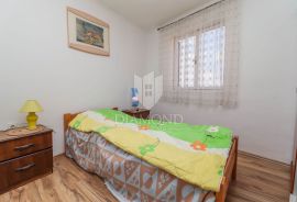 Rovinj, okolica, apartmanska kuća u centru, Rovinj, Haus