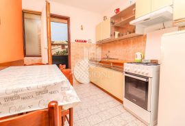 Rovinj, okolica, apartmanska kuća u centru, Rovinj, Haus