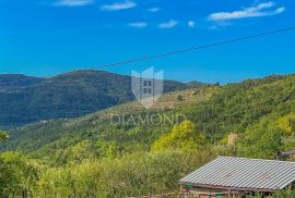 Buzet okolica, istarska kuća za adaptaciju sa zemljištima u blizini, Buzet, Maison