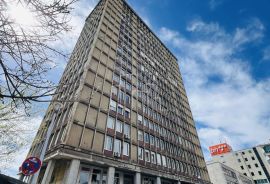 Trosoban opremljen stan Marijin Dvor za najam, Sarajevo Centar, Flat