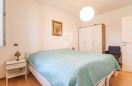 Rovinj, prostrani stan na mirnoj lokaciji nedaleko od centra, Rovinj, Appartment