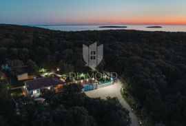 Rovinj, kuća za odmor na lokaciji iz snova, Rovinj, Kuća