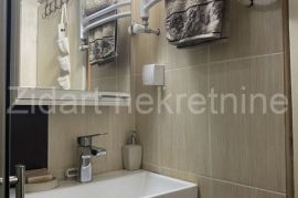 Dr Ivana Ribara, 86m2, odličan, renoviran, Novi Beograd, Appartment