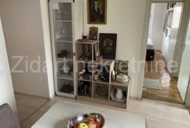 Dr Ivana Ribara, 86m2, odličan, renoviran, Novi Beograd, Appartment