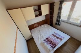 ZADAR, ZATON - Kuća s dva apartmana, Nin, Дом