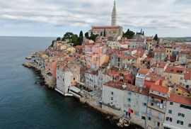 Rovinj, poslovni prostor na super poziciji, Rovinj, Коммерческая недвижимость