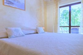 Apartmanska kuća na dobroj lokaciji, Novigrad, Istra, Novigrad, Maison