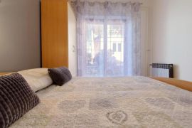 Apartmanska kuća na dobroj lokaciji, Novigrad, Istra, Novigrad, Maison