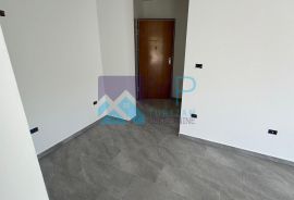 Medulin, Pošesi, NOVOGRADNJA, stan na I. katu 50,52 m2, 150 m od mora, Medulin, Διαμέρισμα