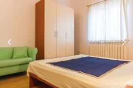 Apartmanska kuća sa bazenom, Ližnjan, Istra, Ližnjan, Maison