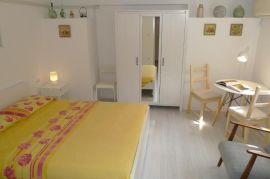 Apartmanska kuća na top lokaciji-200m od mora, Rovinj, Istra, Rovinj, Ev