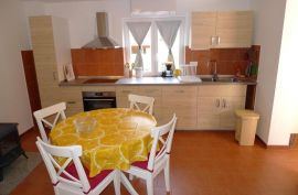 Apartmanska kuća na top lokaciji-200m od mora, Rovinj, Istra, Rovinj, Ev