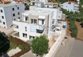 Prodaja Apartman Vodice 98,30 m2, II kat, NOVOGRADNJA, Vodice, Appartment