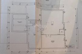 ZADAR, SMILJEVAC - Prostrana renovirana kuća s garažom, Zadar, Ev