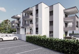 TAR-STAN NA PRVOM KATU URBANE VILE, 2S+DB, DVA PARKIRNA MJESTA I SPREMIŠTE, Poreč, Apartamento