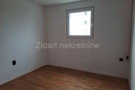 Borča, centar, renoviran dupleks, Palilula, Apartamento