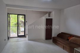 Borča, centar, renoviran dupleks, Palilula, Apartamento