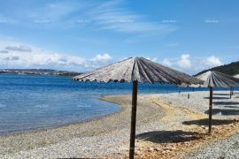 Poljoprivredno zemljište Velika poljoprivredna parcela!, Ližnjan, Terra