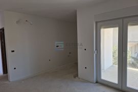 Apartman PRODAJA Vir, Puntadura, 46,38 m2, prvi kat, parking, Vir, Appartement