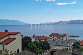 Kuća sa 6 stambenih jedinica, Novi Vinodolski, Maison