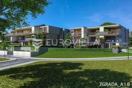 Istra, Novigrad, dvosoban stan u prizemlju NKP 128,34 m2, moderna novogradnja, Novigrad, Appartamento