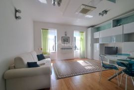 OPATIJA, CENTAR - stan od 47 m2, Opatija, شقة