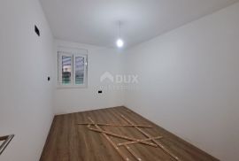 KASTAV - dva stana i poslovni prostor, ukupno 320 m2, Kastav, Famiglia