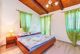 ISTRA, LIŽNJAN - Prostrani trosoban stan s tri balkona, 122 m2, Ližnjan, Appartement