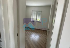 Medulin, NOVOGRADNJA/USELJIVO, stan na I. katu, vrt+parking+garaža, Medulin, Appartment