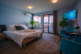 Novi Beograd, Blok 45, Savski kej, 5.0, 340m2, Novi Beograd, Commercial property