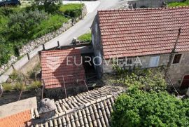 Dubrovnik - okolica, kompleks kuća za renovaciju, Dubrovnik - Okolica, Дом