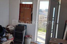 Hreljin - prodaja kuće, 100 m2, balkon, parking, terasa!, Bakar, House