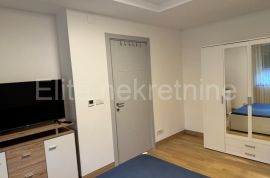 Kostrena, Appartement