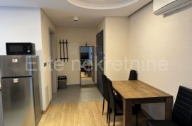 Kostrena, Appartement